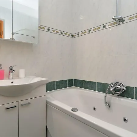 Apartament Danica 1910 Pula